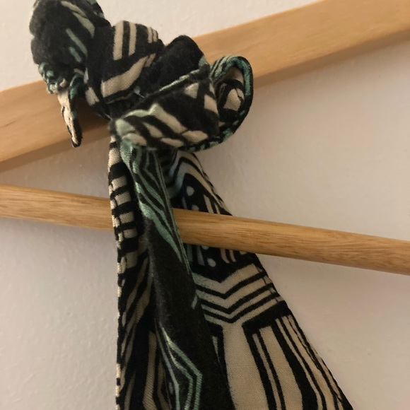 Geometric pattern summer jumpsuit size M/L - Picture 7 of 10